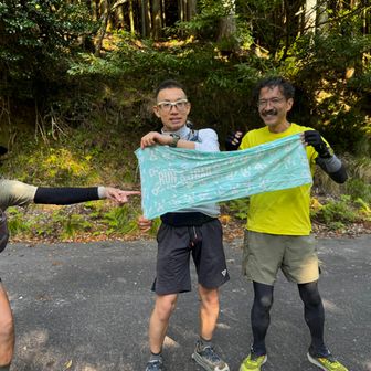 チームyuzuでPR
残りあと1座でみんなテンションあがってる！