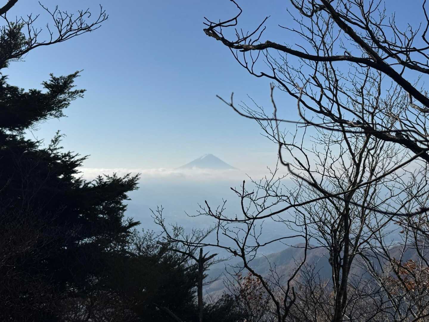 🗻
