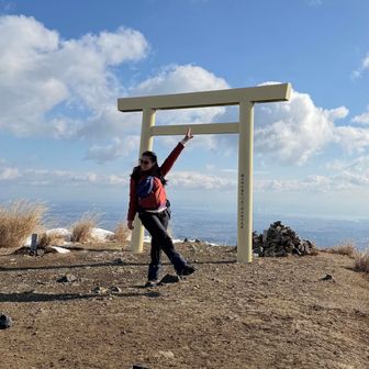 カルラ　オリウエラ 