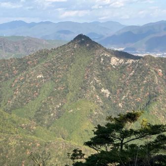 薬師峰から七種槍