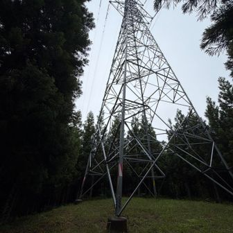 鉄塔に来ました。今日はここまで
