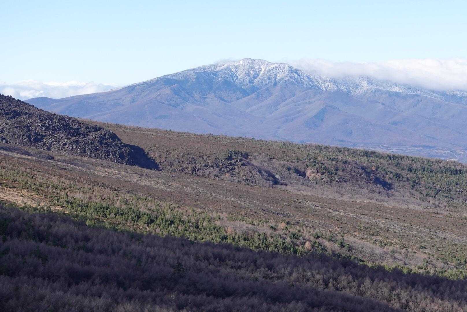 四阿山〜！