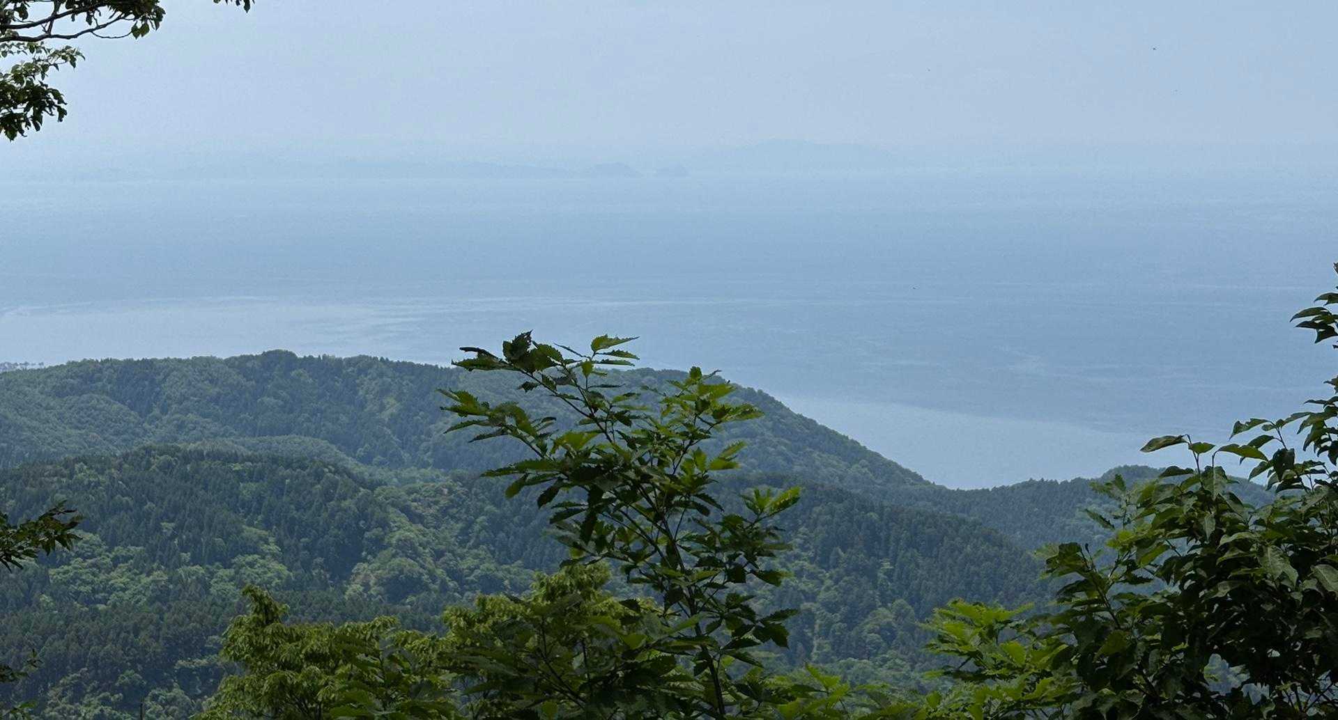うしろは海🌊