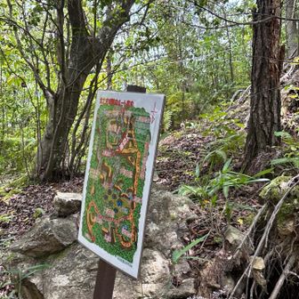 同じ様な絵地図だけど、七つ池や中段は通過した場所が現在地⁉️