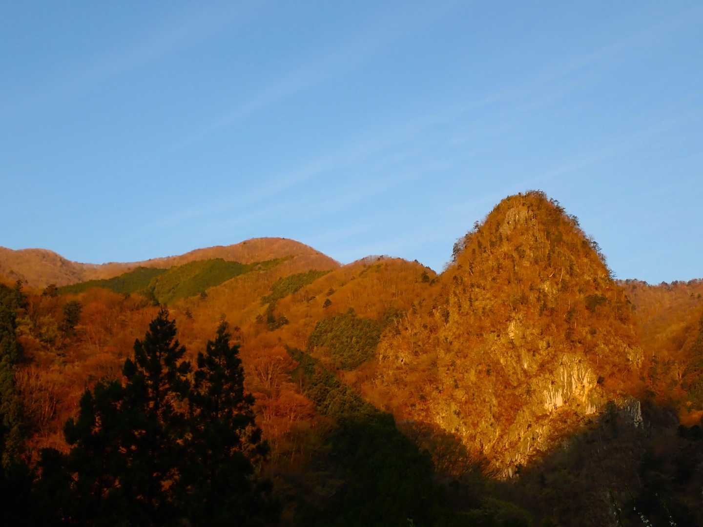 モルゲン稲村岩＆鷹ノ巣山