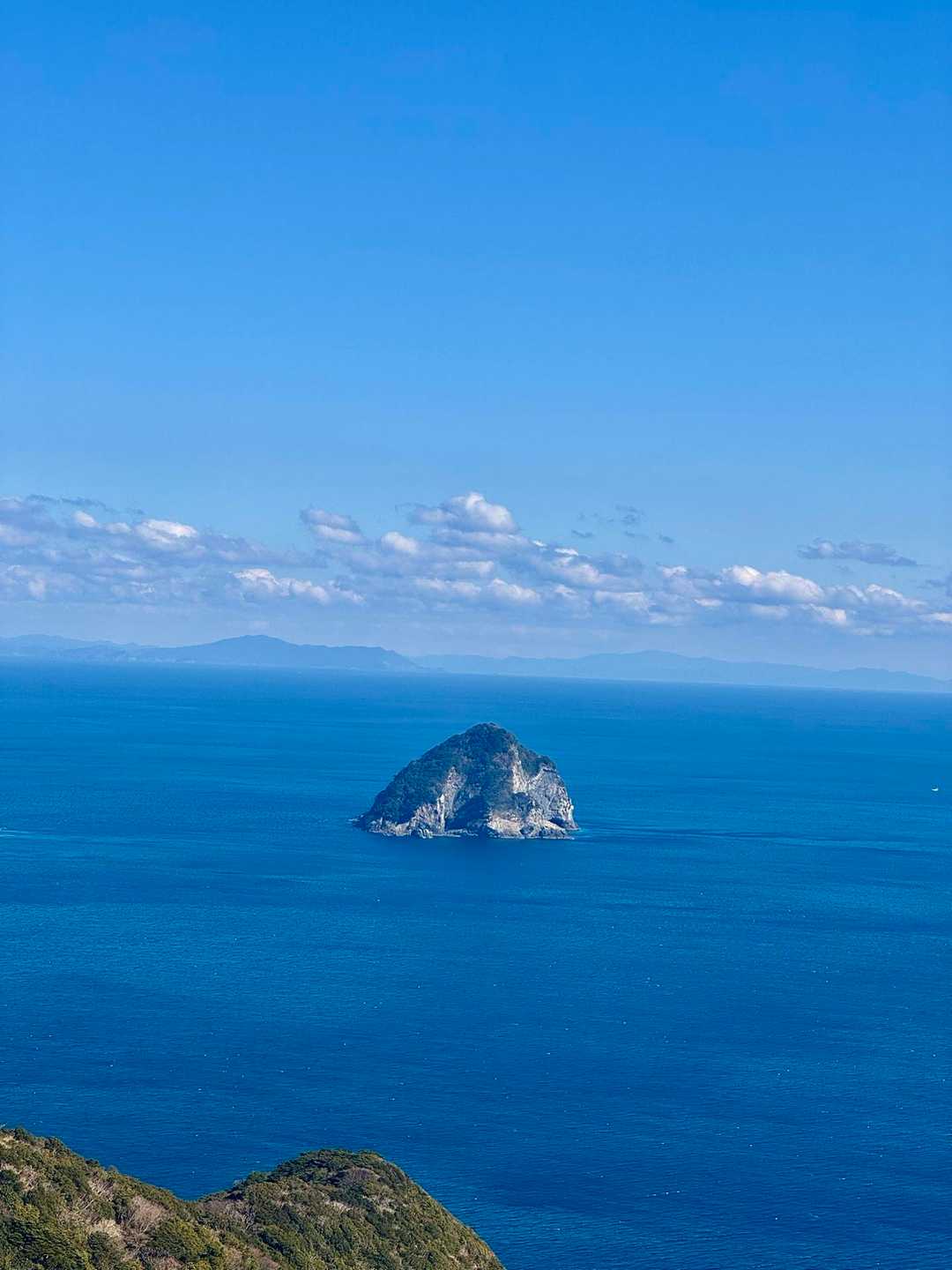 わぁお地黒島¿素敵✨
地元の枇榔島みたいで…釘付けː̗̀(ꙨꙨ)ː̖́