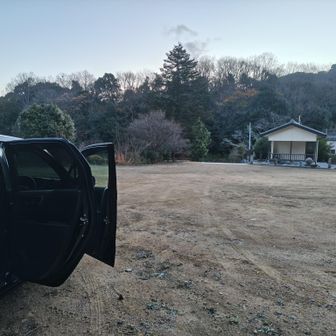 弘海寺跡に車を駐車させてもらい　さあ出発