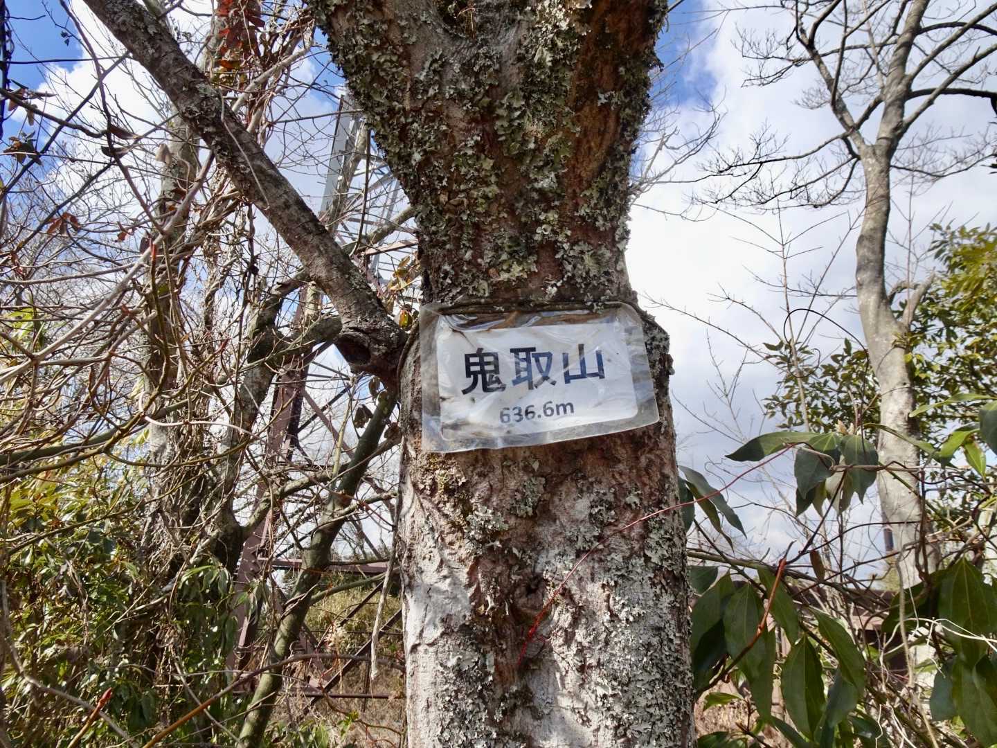 信貴山下駅-万葉荘園バス停-西和清陵高校バス停-ハイキング 縦走コースの写真