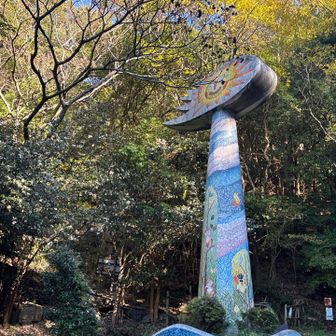 可愛いモザイクの塔