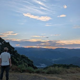 と思いきや雲に隠れてしまった…チッ🙂‍↔️