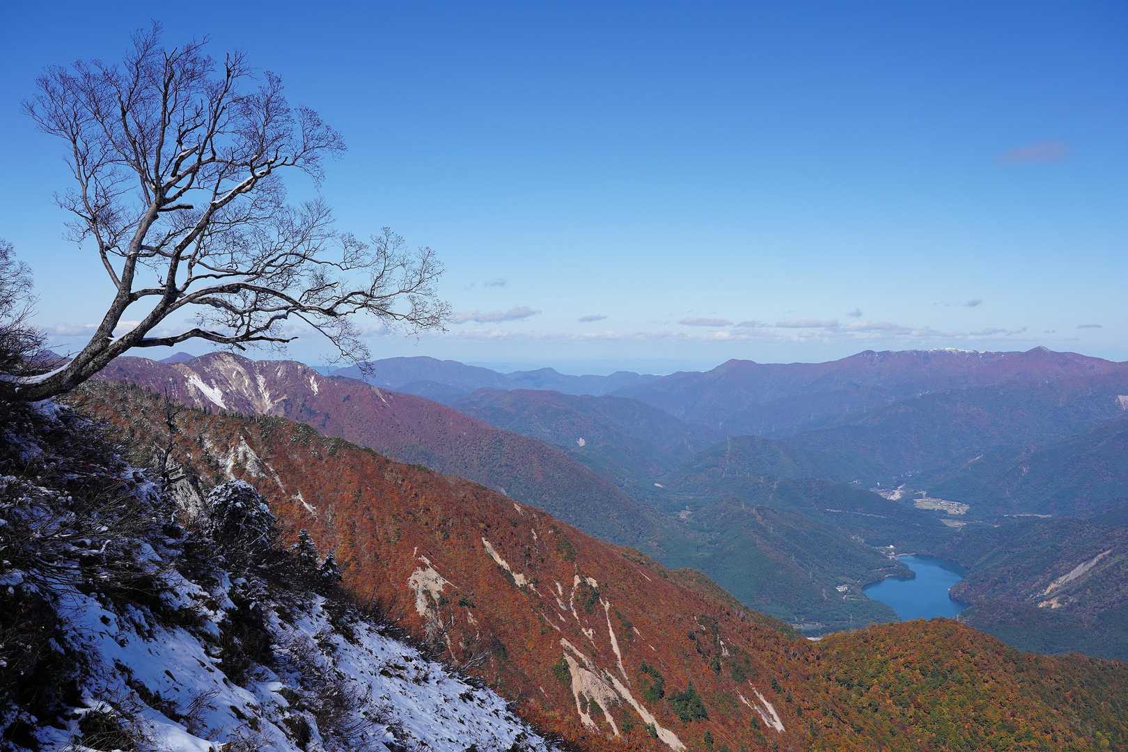 三方崩山 往復コースの写真