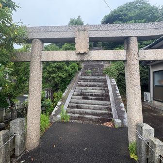 築山も神社⛩️