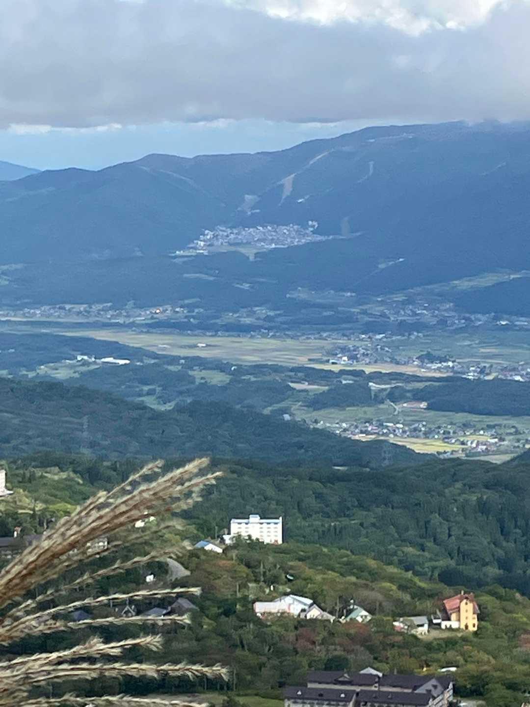 野沢のスキー場と温泉街かな