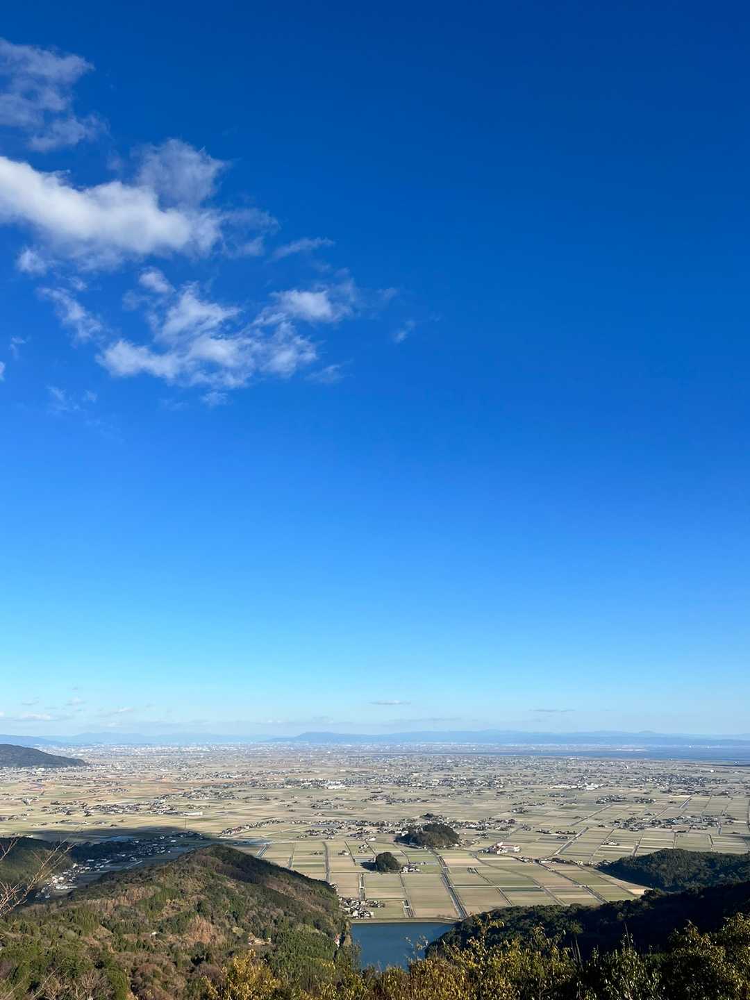 そして場所は移り、犬山岳より。
今日も白石平野が美しい。