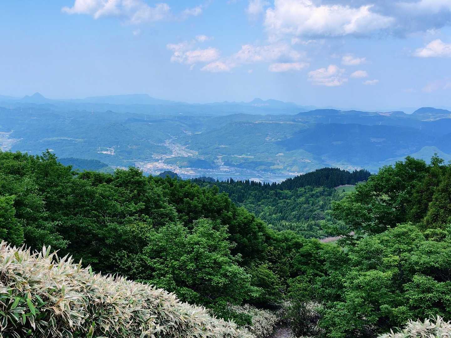 階段のてっぺんから玖珠の町