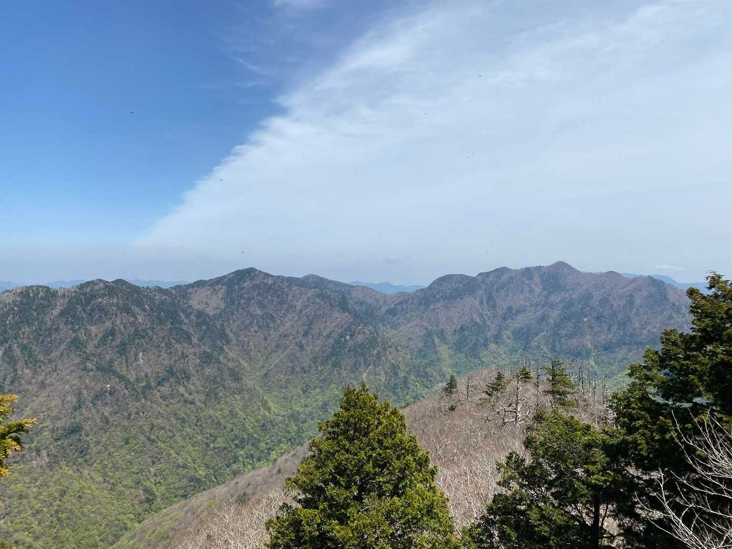 母公堂登山口-法力峠-稲村ヶ岳 周回コースの写真