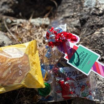 ともぞーさんからどら焼きいただきました😋