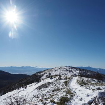 北峰から南峰へ向かう道が好き