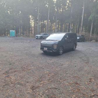 06時30分頃はまだまだガラガラ…