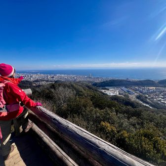 栂尾山の展望台にて