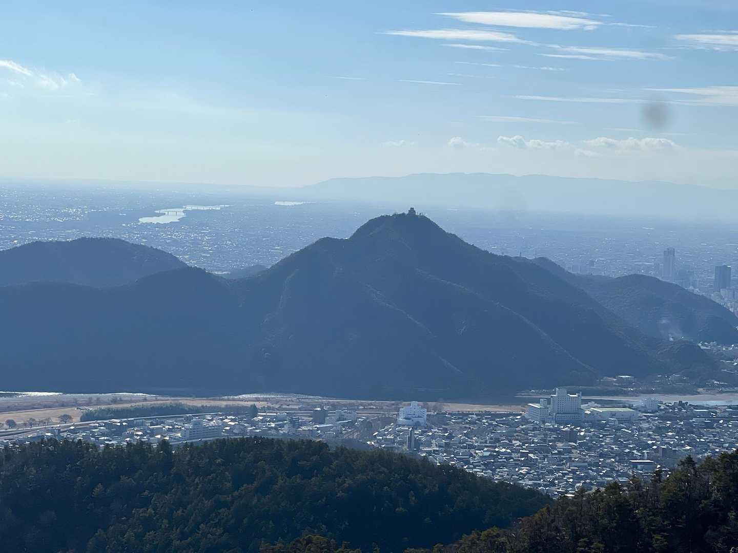 金華山が綺麗😀岐阜城水平取れてない説w
