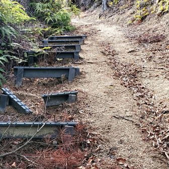 　　　↑　　天王山へ　山城跡