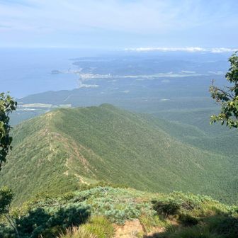馬の背を下山します
