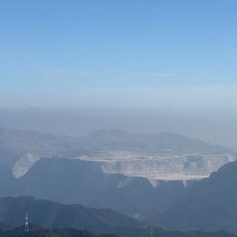 平尾台の石切場。