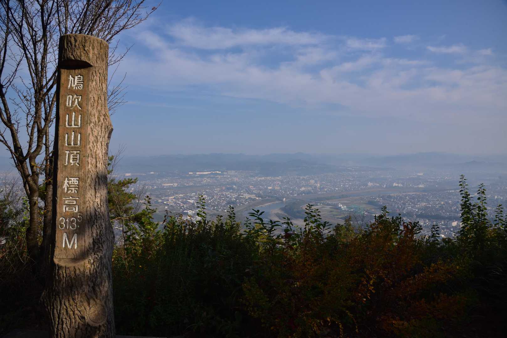 いつもの鳩吹山山頂