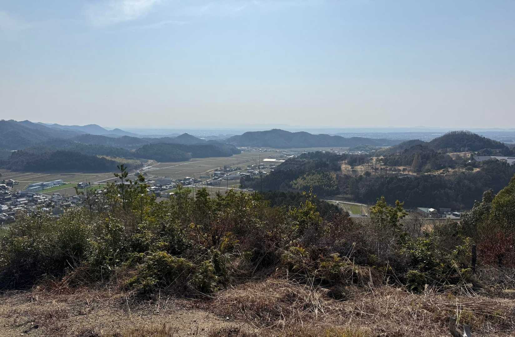 「河内ふれあいの森」から南の眺望。