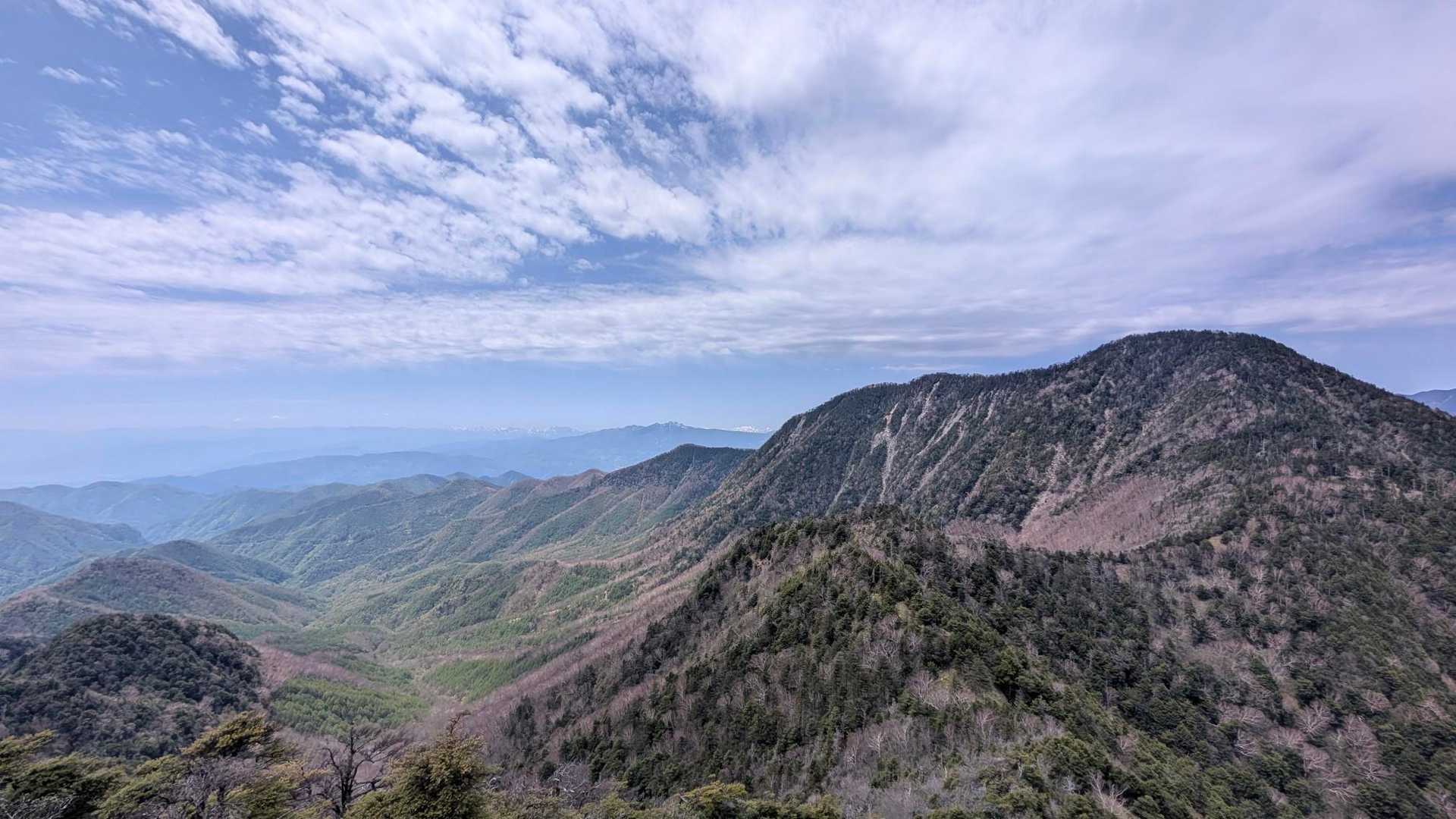 庚申山・御岳山・駒掛山・渓雲山・薬師岳・白山・鋸山・皇海山 