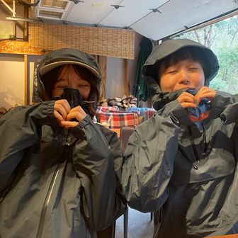 雨降ってきたのでほぼ同じレイン来て下山