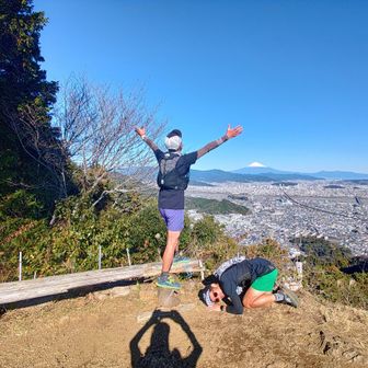 朝鮮岩〜🪨
景色最高〜😃
テンション上がる❗️