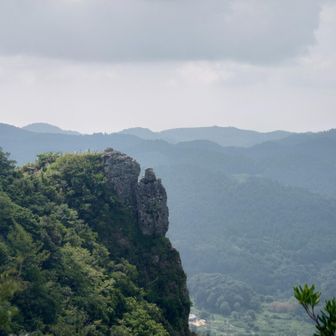 伊予が岳、南峰