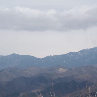 瑞牆山と金峰山もバッチリ。午後からの予報が微妙だったので見れて良かった