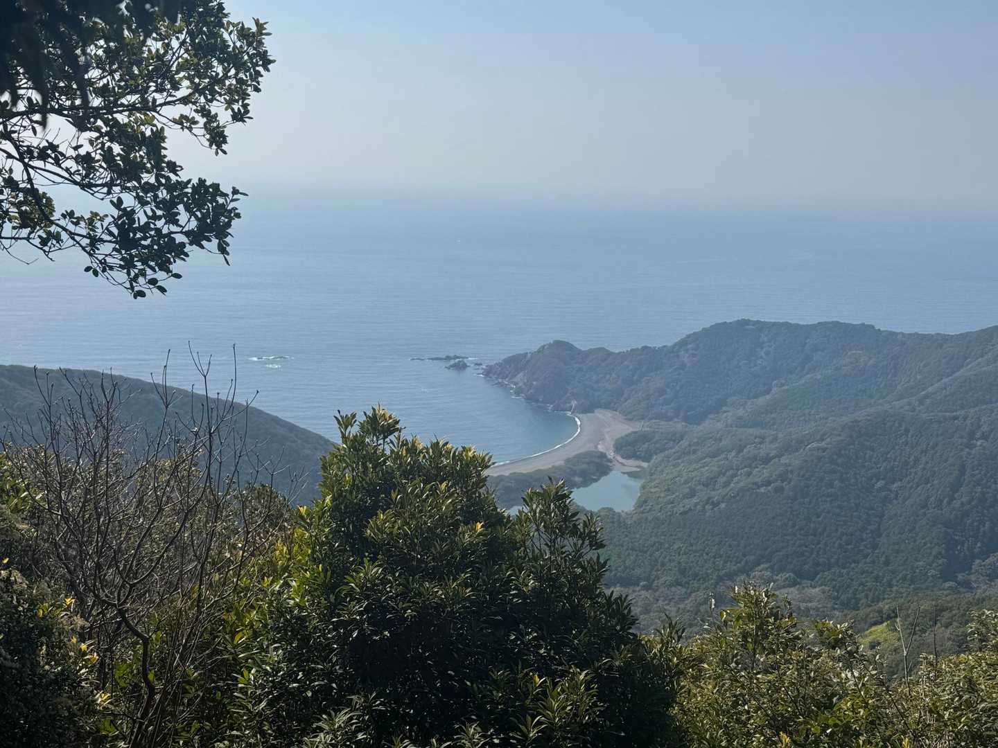 山から海が見えると、凄く得🉐した気分になるんだよね〜😉