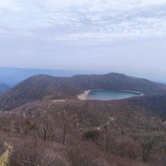 小沼と、左は小地蔵岳、右がさっき行った長七郎山ですよね、結構歩いてきたなぁ