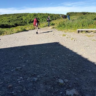 名残惜しいけど下山です。