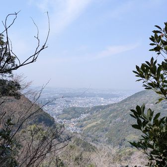 北九州の街が見えるー
あと少しで市ノ瀬峠