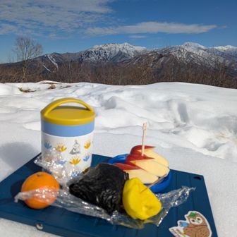貸し切りの大城でランチ
ミヨヨさんに教わったたくあん漬けが上手に出来ました！