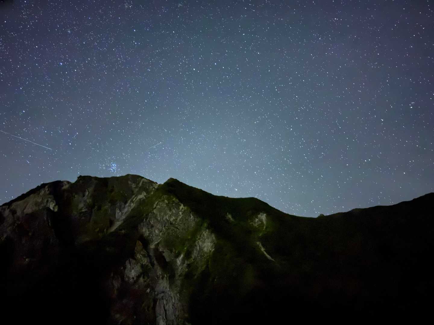 三鈷峰・象ヶ鼻往復 | 大山北壁を間近に望む、静かなユートピアの道の写真