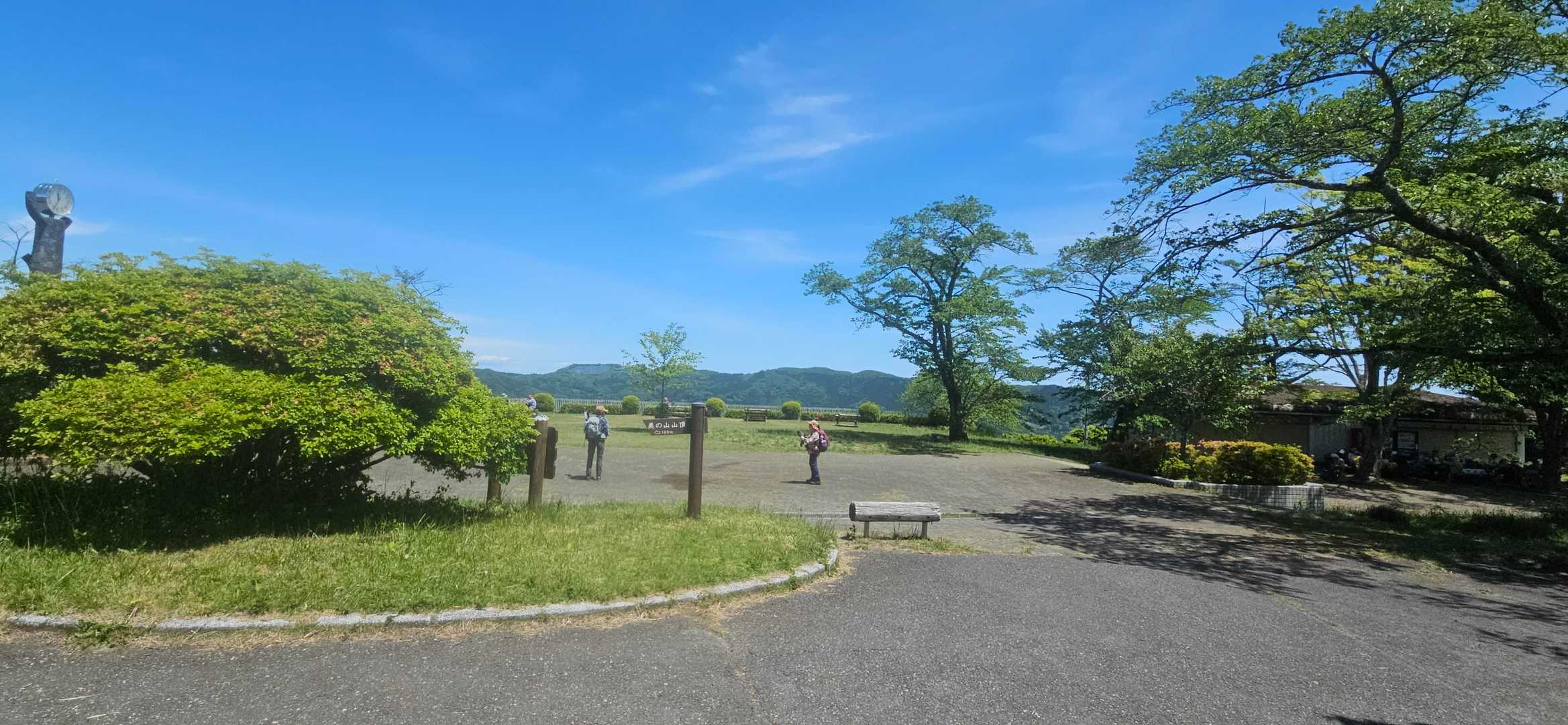 景色良さそう～
だけどさすがに寄り道は出来ず