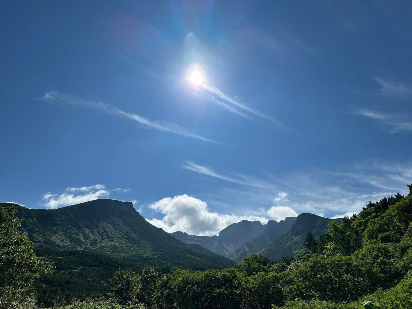 富良野岳-三峰山-上ホロカメットク山 周回コースの写真