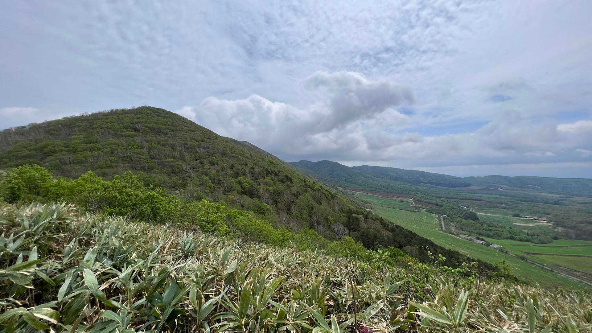 目指す山
駒形山？三曲山？三方沢山？
かな
