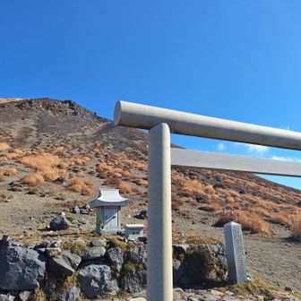 聖なる高千穂峯山頂へ⛩️