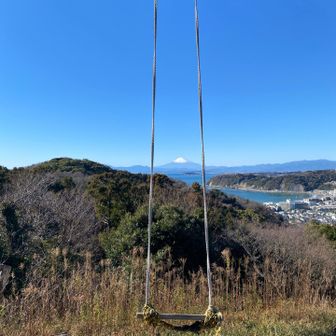 天空のブランコ。