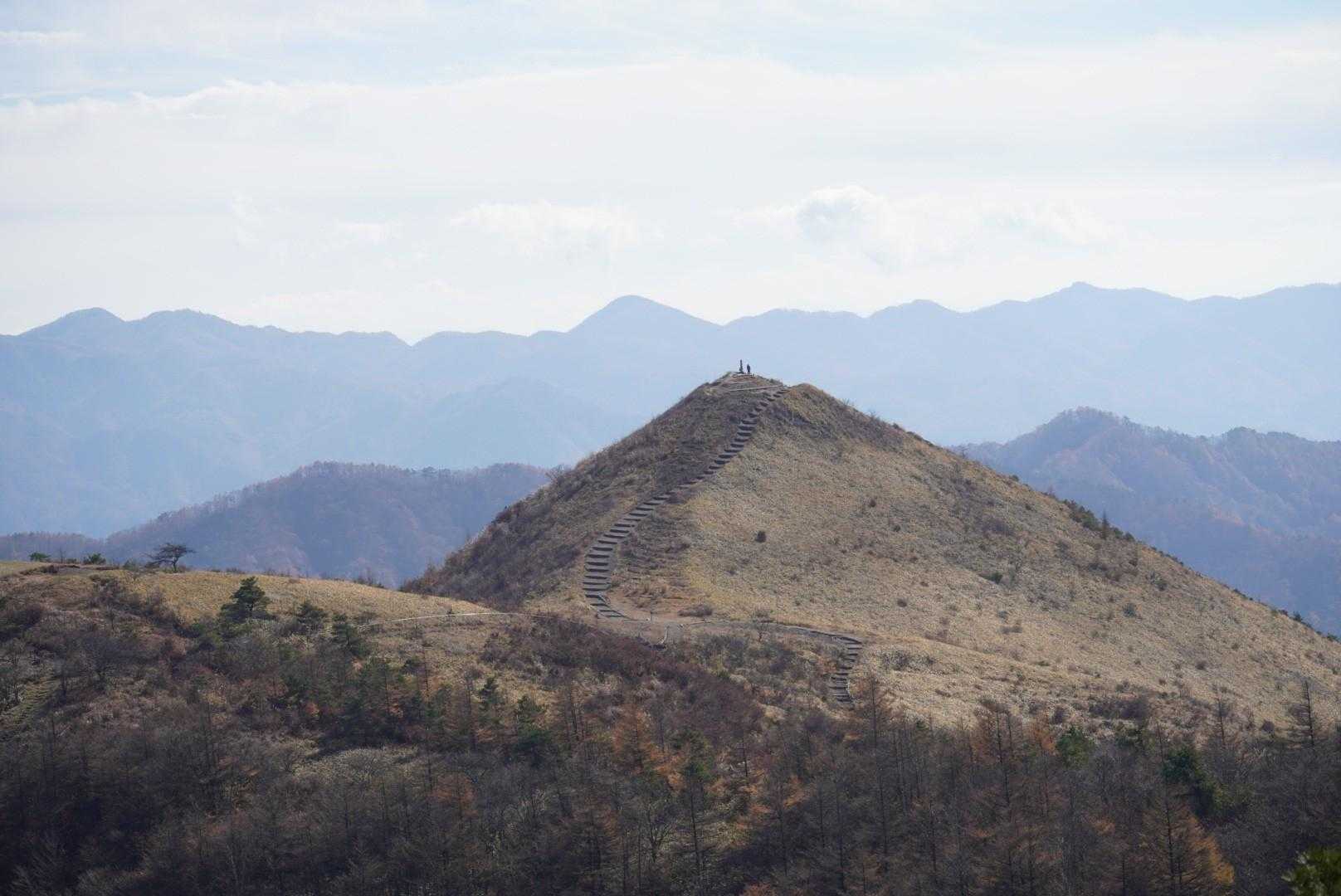 🍚の形の飯盛山(めしもりやま)