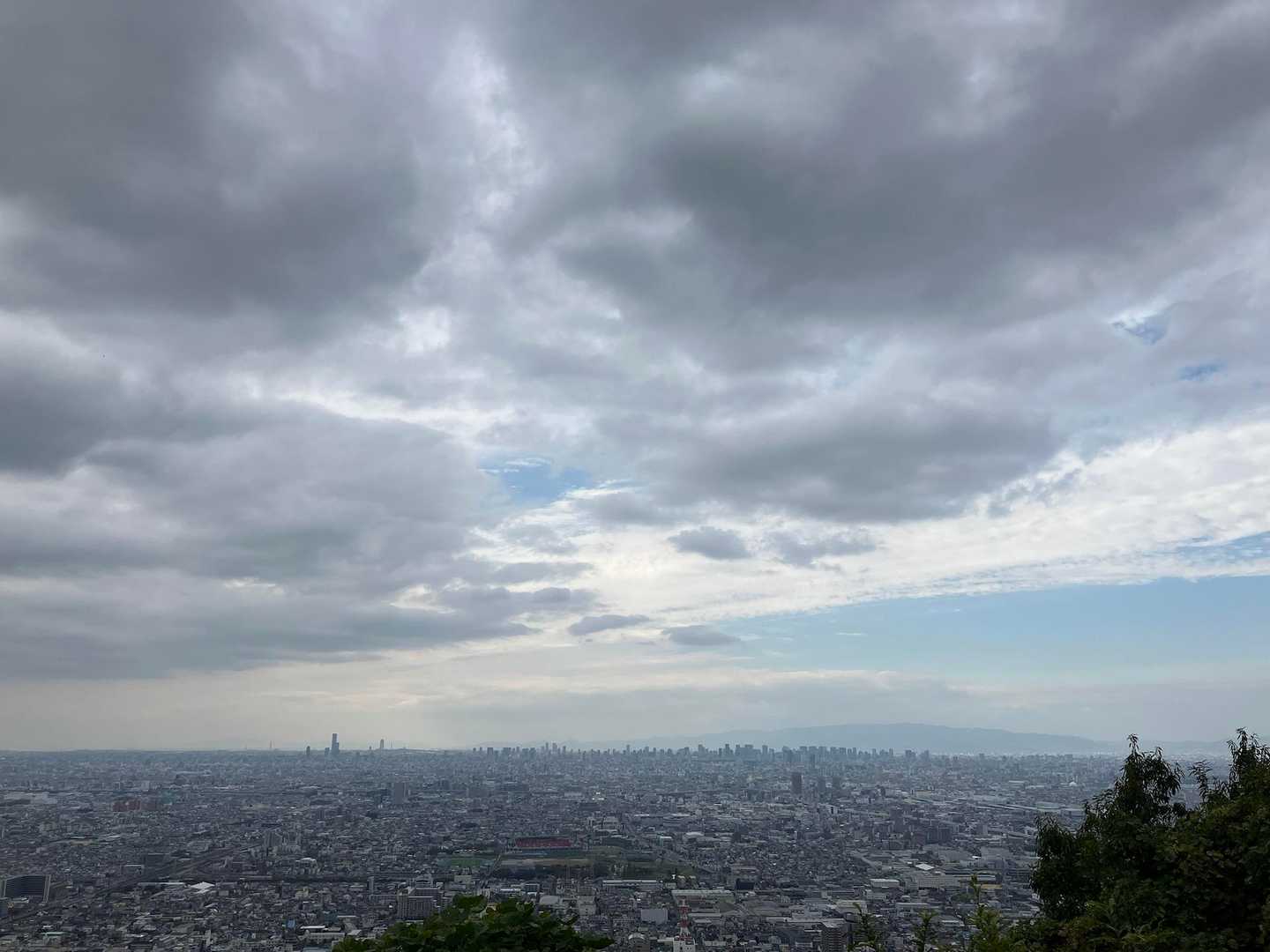 1時間ゆっくりおひるtime


空のくも見てました

高い山に行きたい
ごめん🙇‍♀️生駒ちゃん