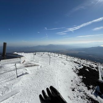 写真を撮ると風に煽られたテムレスが大部分に写ってて笑った