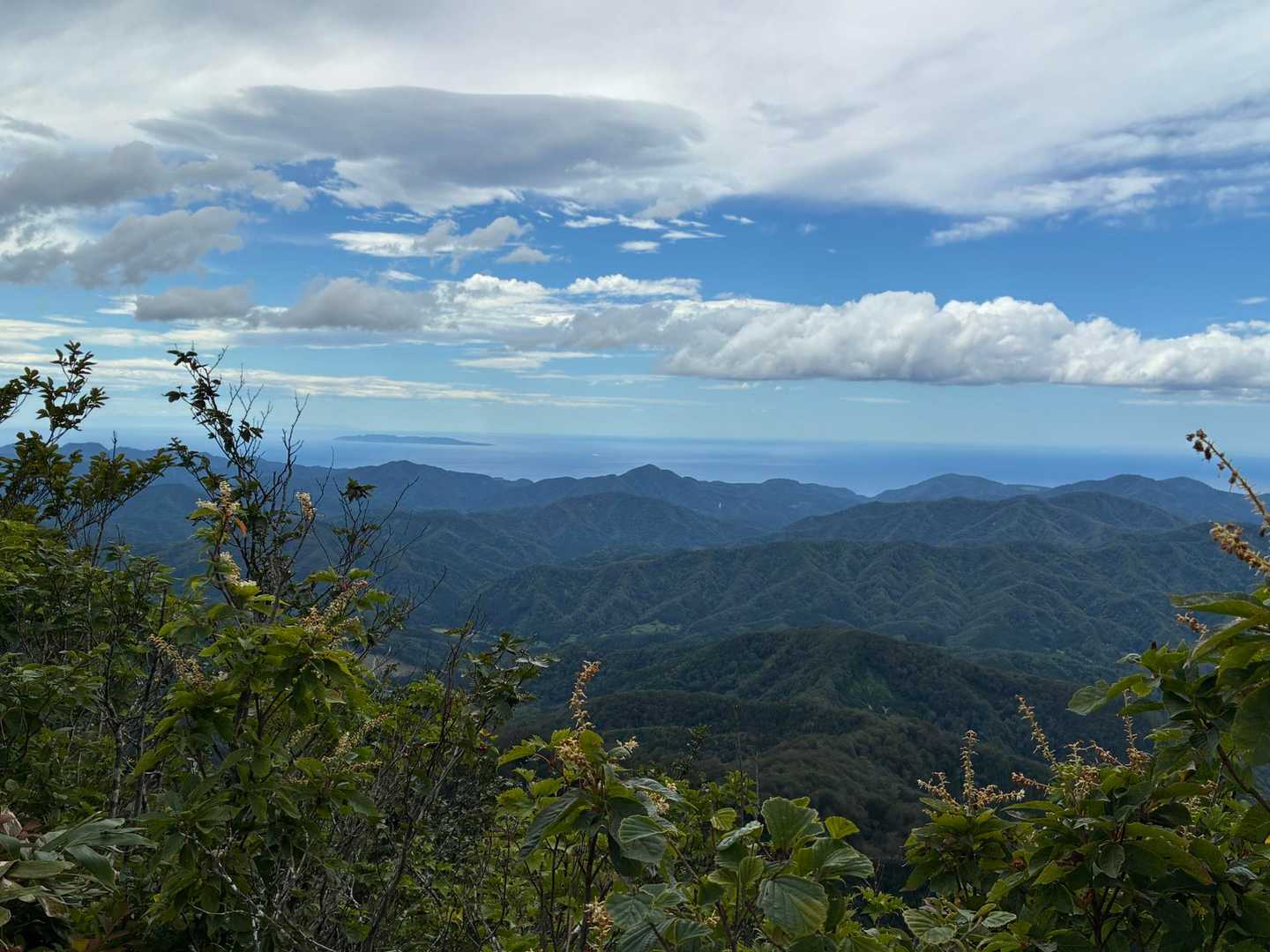 粟島が見える🏝️✨